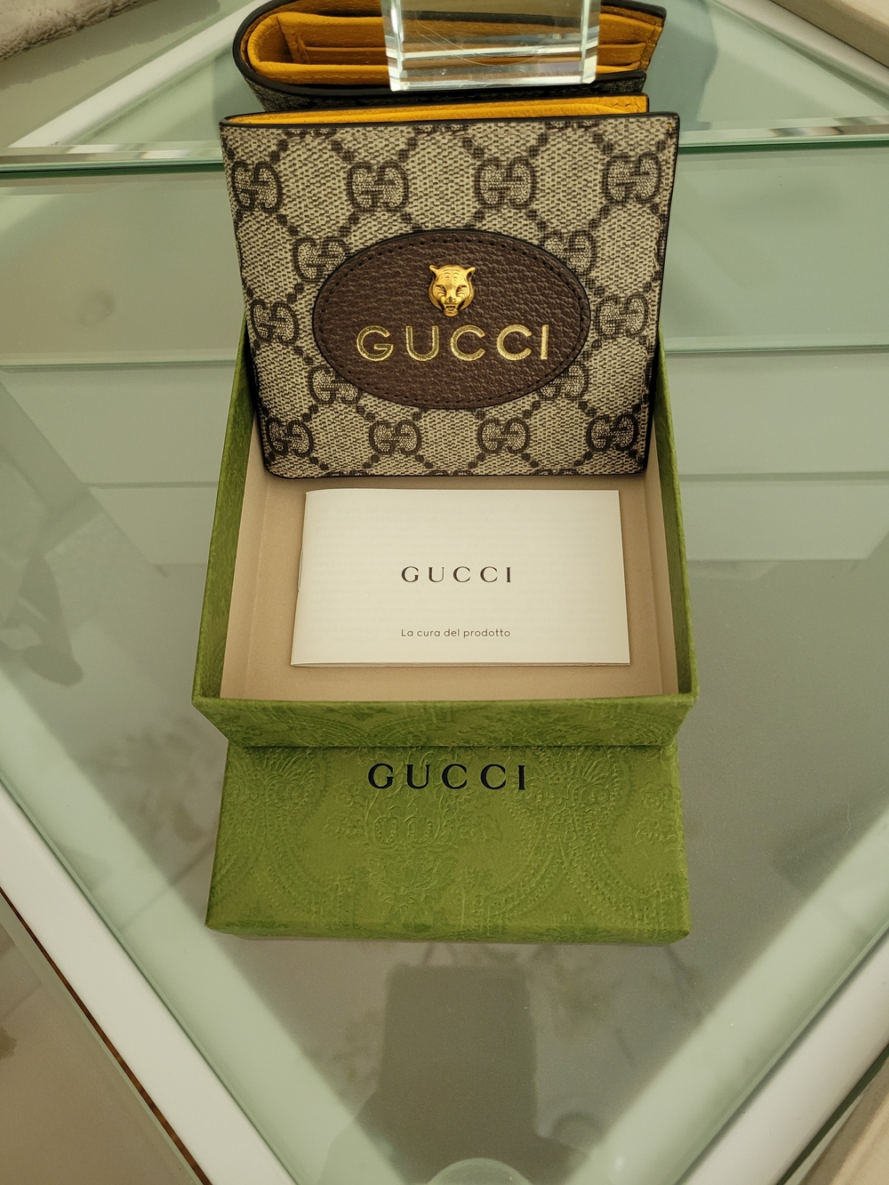 Gucci Neo Vintage GG Supreme Bi-Fold Wallet in Brown & Beige - Picture 5 of 9